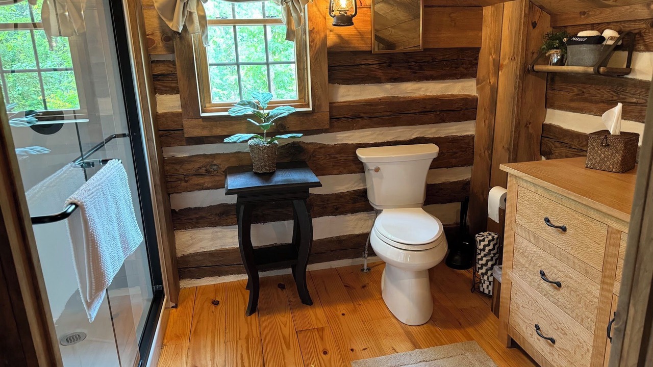 Photo of Bathroom in Lexington