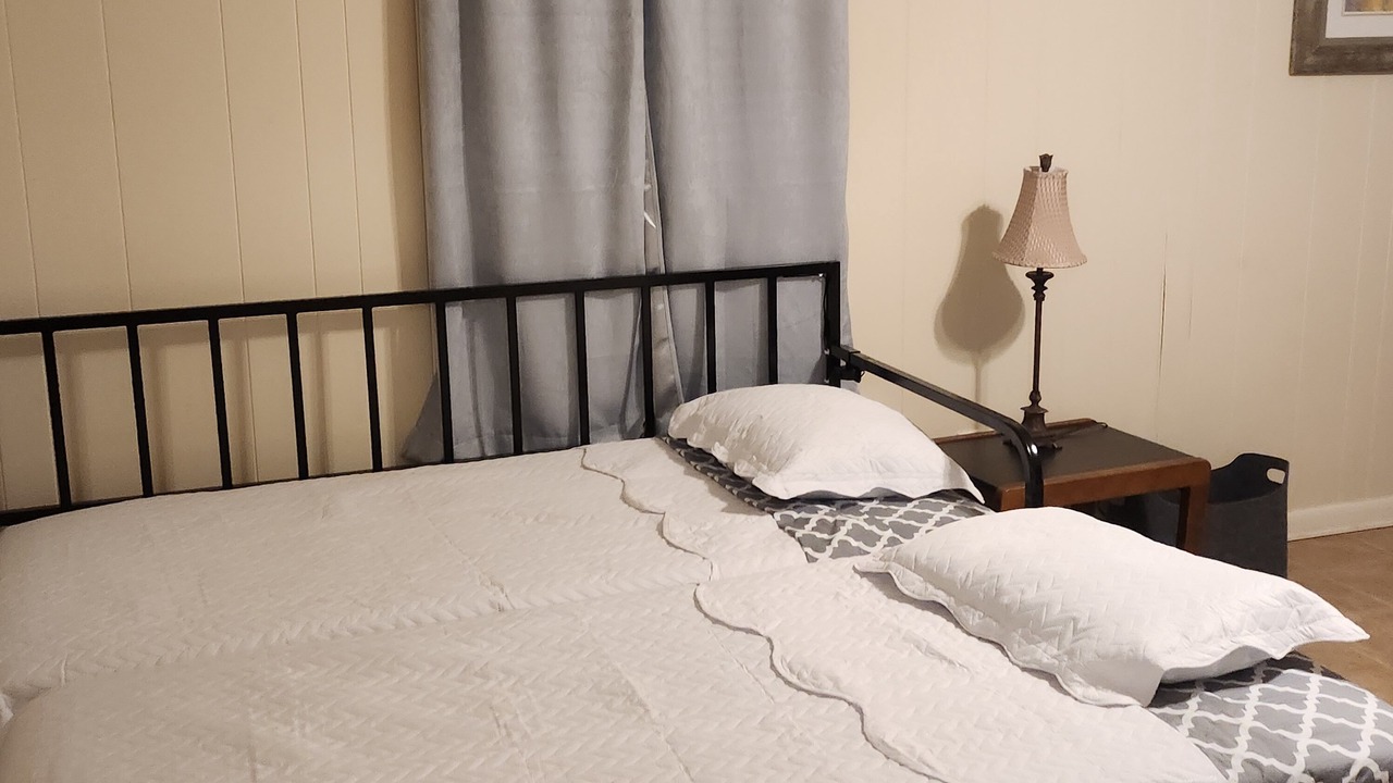 Photo of Bedroom in Valdosta