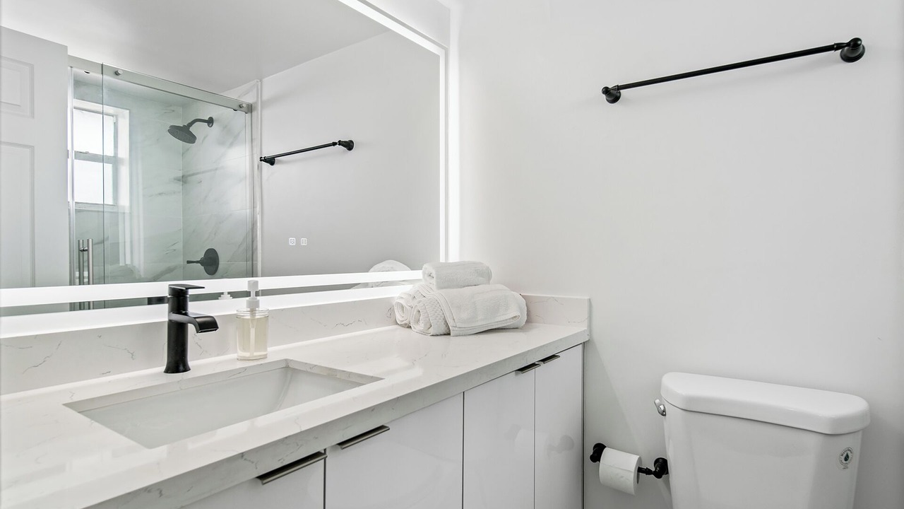 Photo of Bathroom in North Bay Village