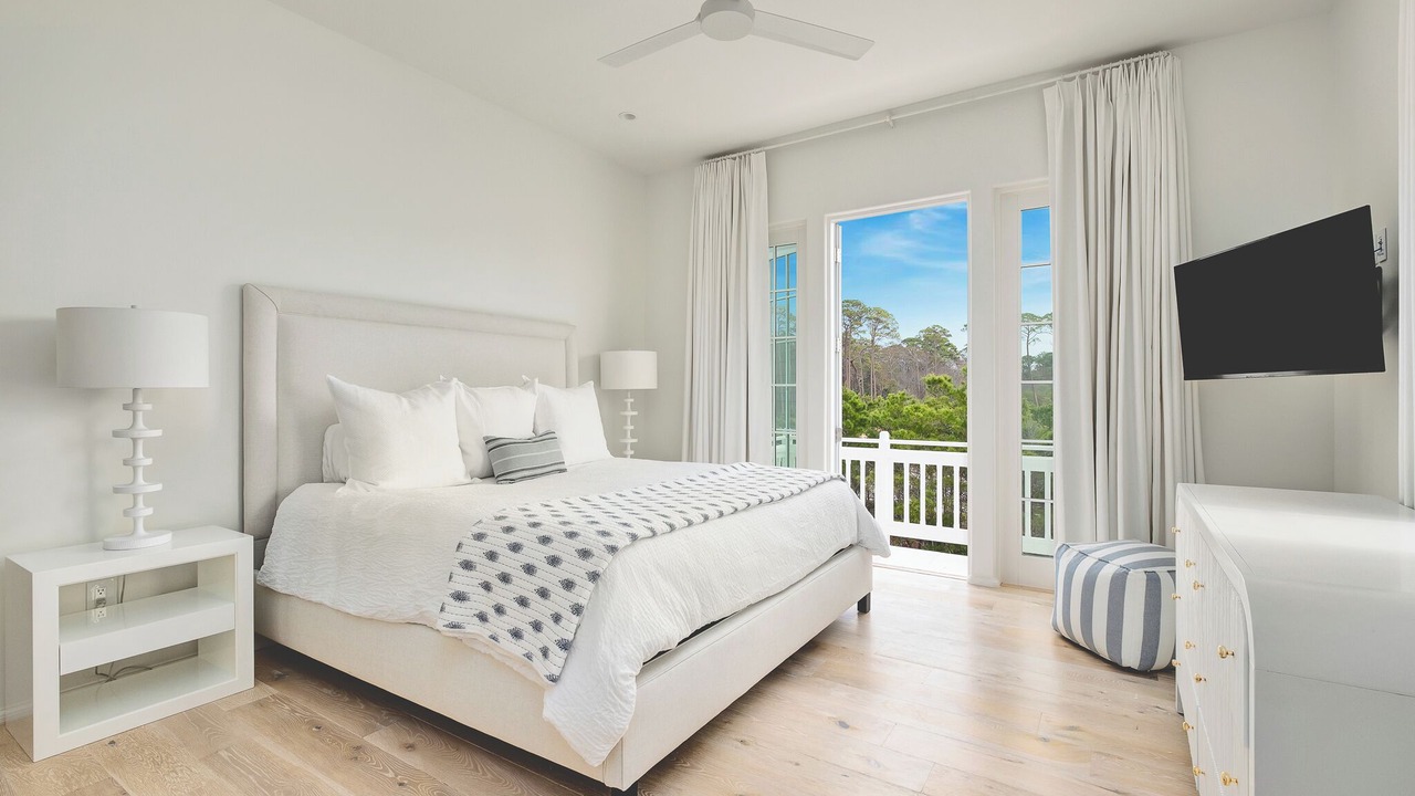 Photo of Bedroom in Seacrest