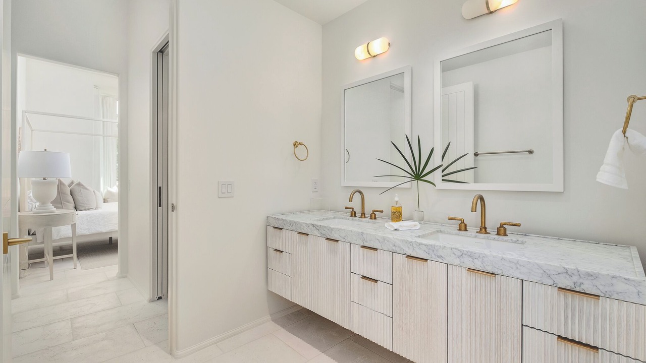Photo of Bathroom in Seacrest