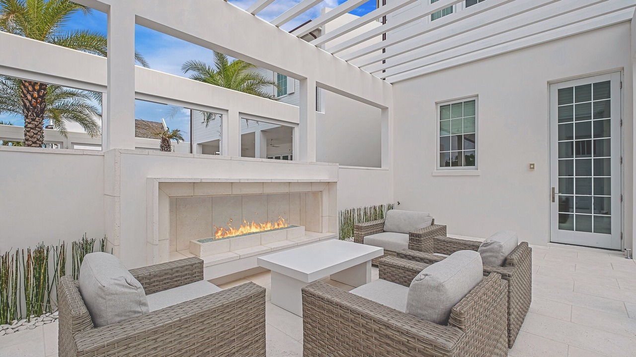 Photo of Patio Balcony in Seacrest