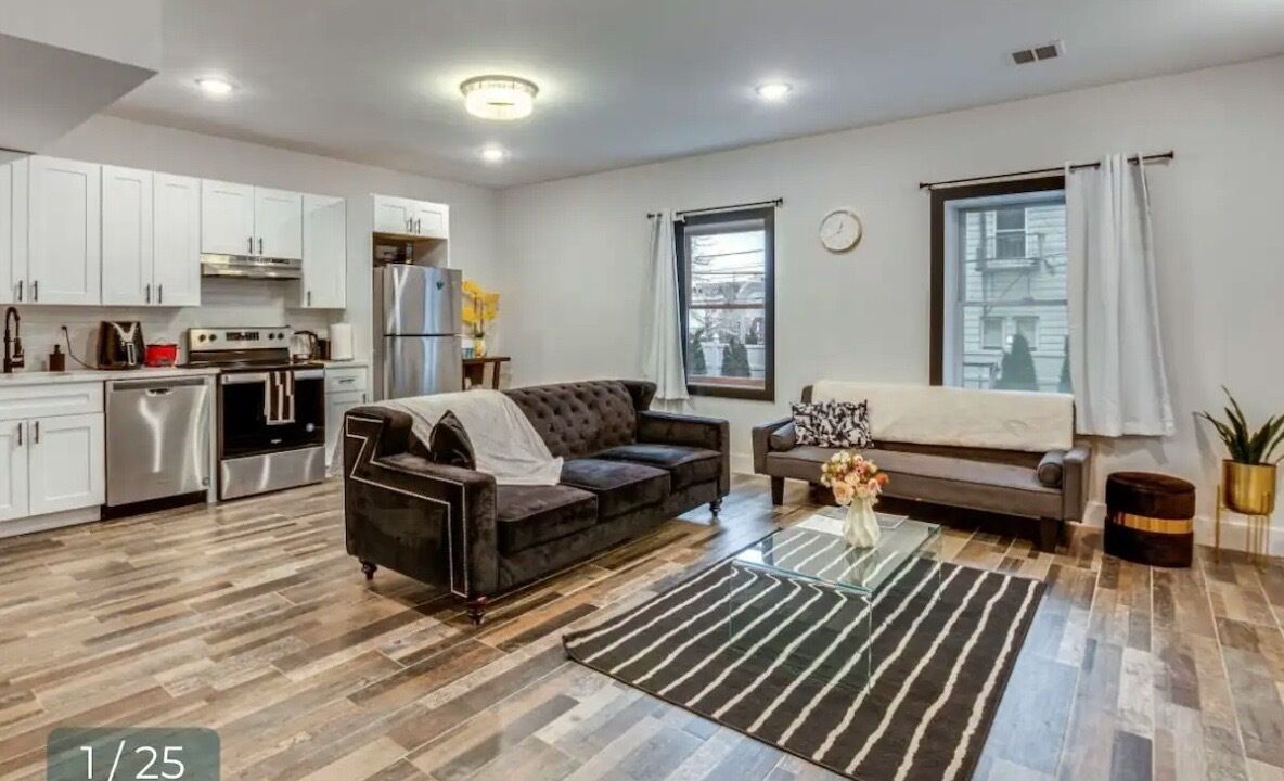 Photo of Livingroom in West Side
