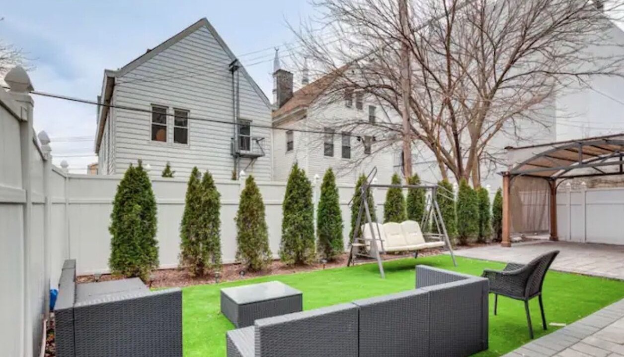 Photo of Outdoor in West Side
