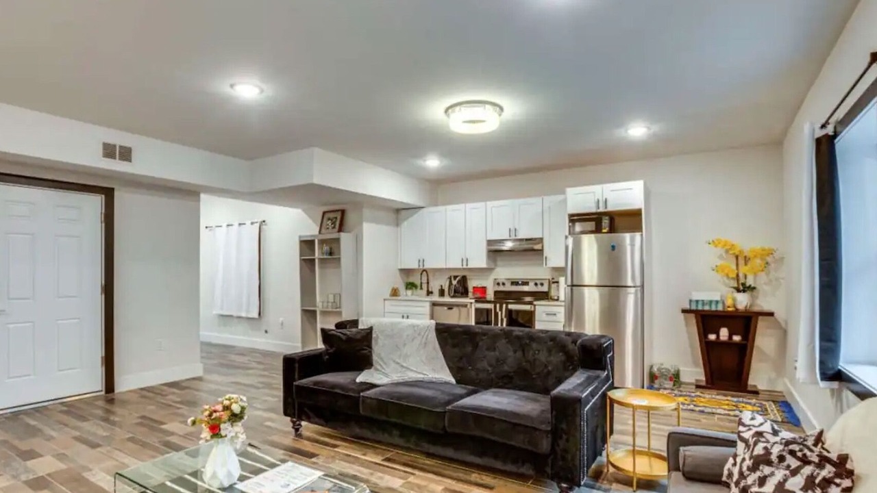Photo of Livingroom in West Side