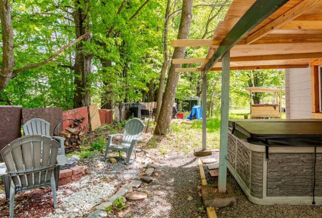 Photo of Patio Balcony in Ashland