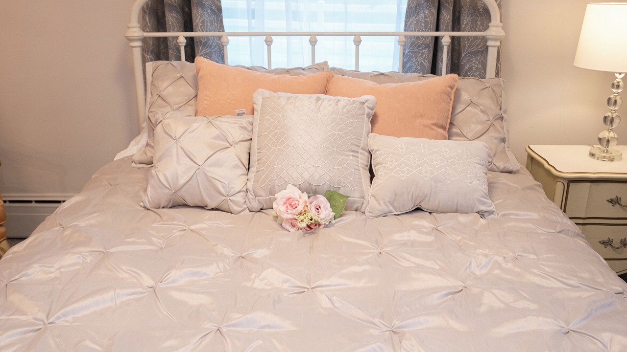 Photo of Bedroom in Akron