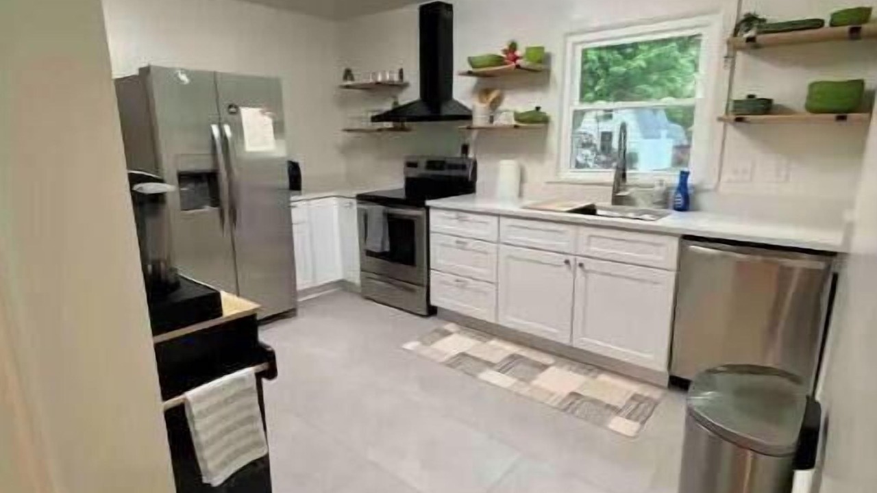 Photo of Kitchen in Speedway