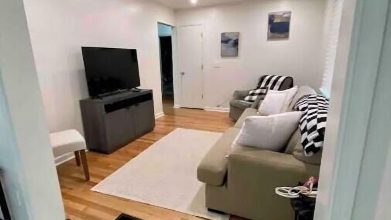 Photo of Livingroom in Speedway
