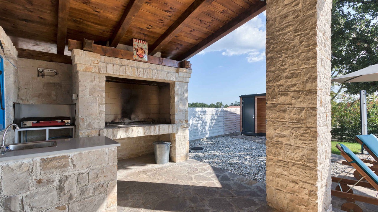 Photo of Patio Balcony in Muzini