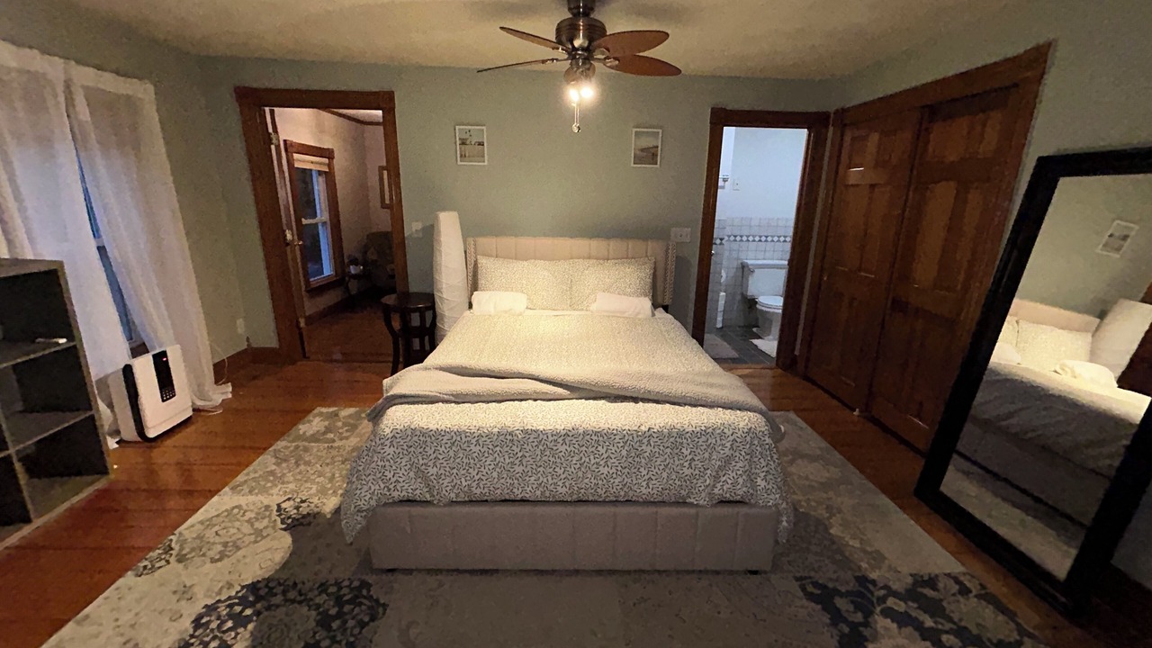 Photo of Bedroom in Woburn