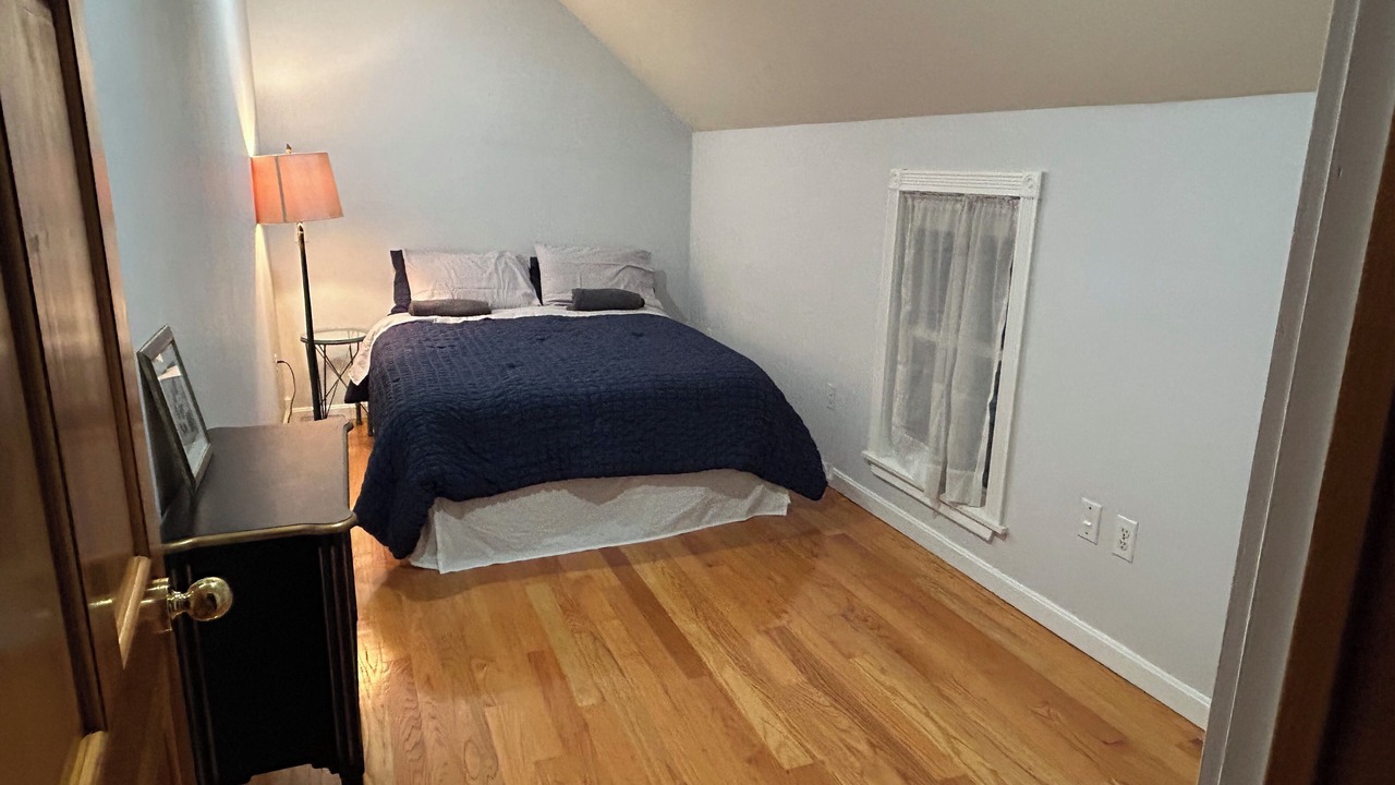 Photo of Bedroom in Woburn