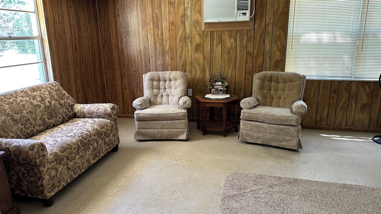 Photo of Livingroom in Chassahowitzka