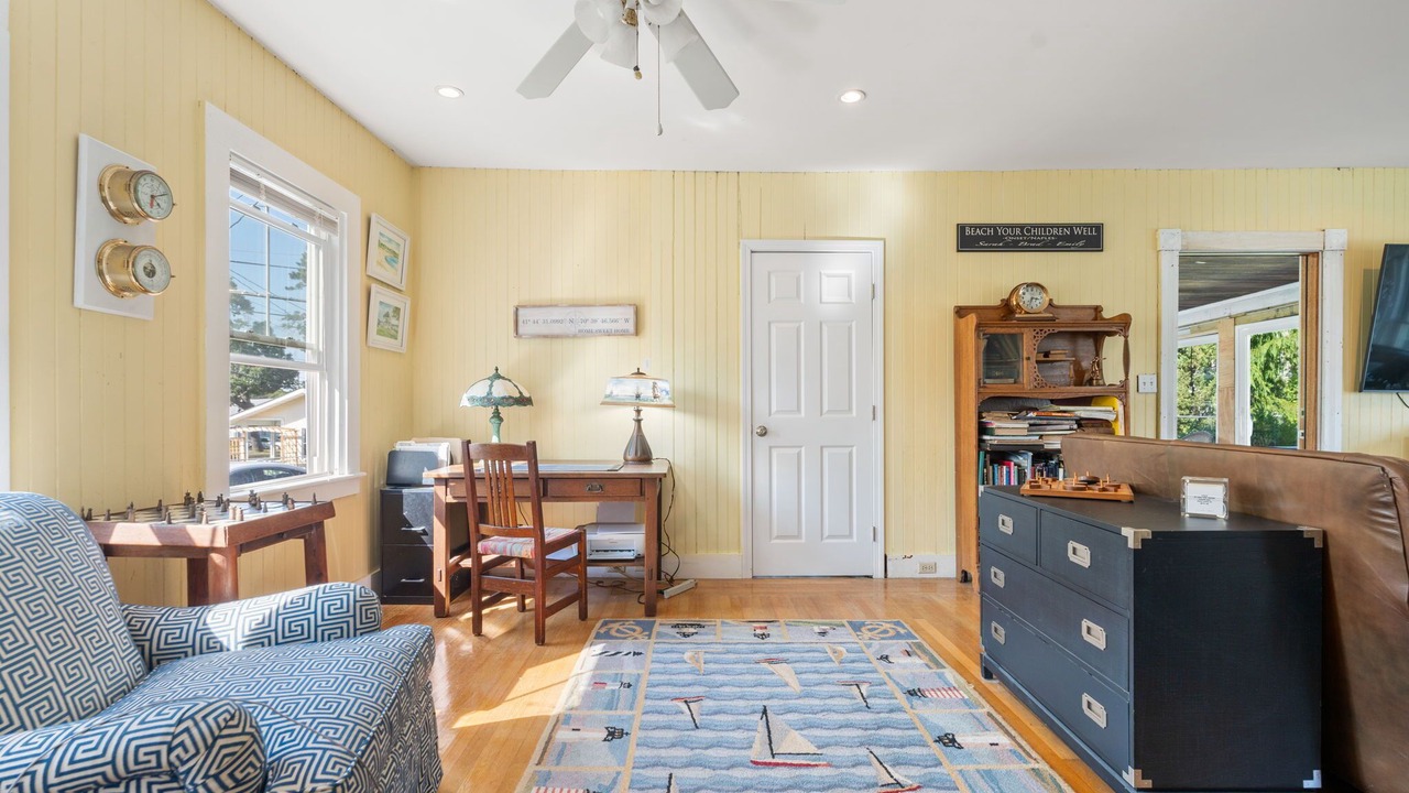 Photo of Livingroom in Onset