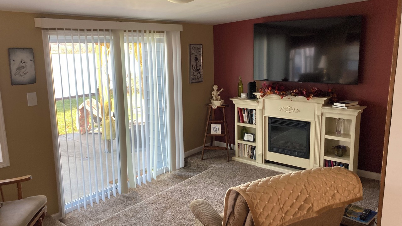 Photo of Livingroom in Bradford