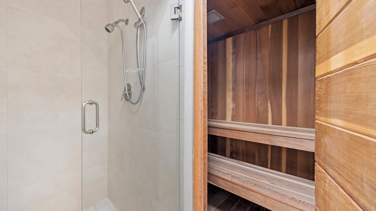 Photo of Bathroom in Hallandale Beach