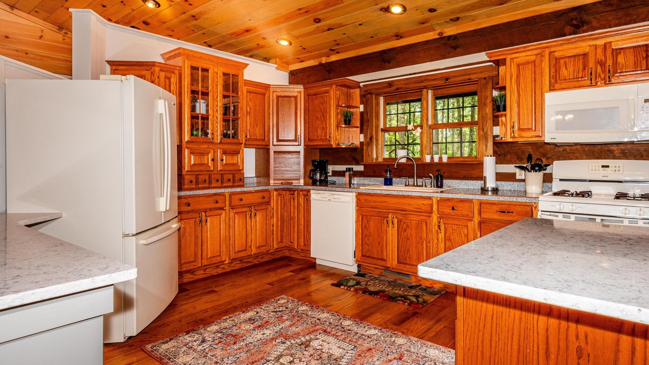 Photo of Kitchen in Helmsburg