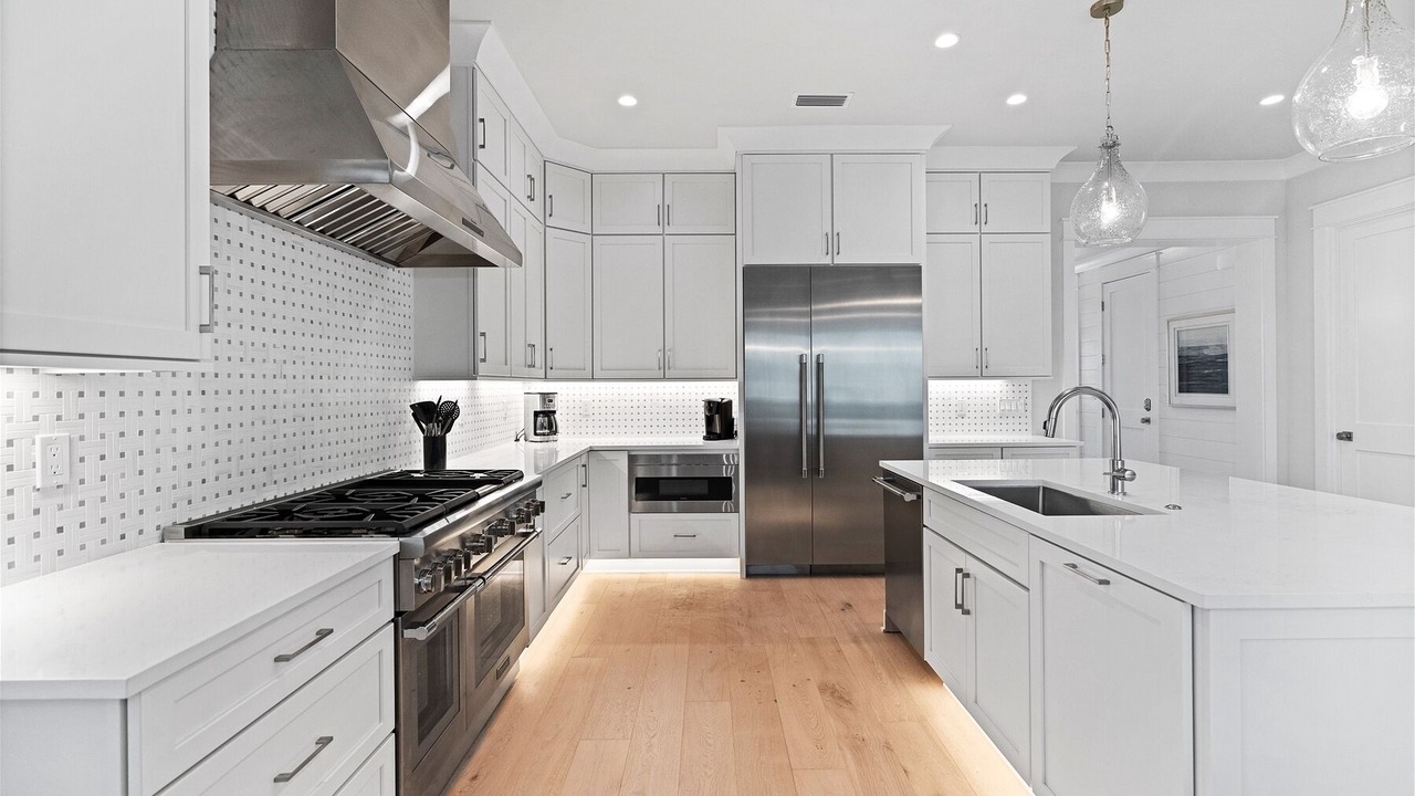 Photo of Kitchen in Village of Sugar Beach