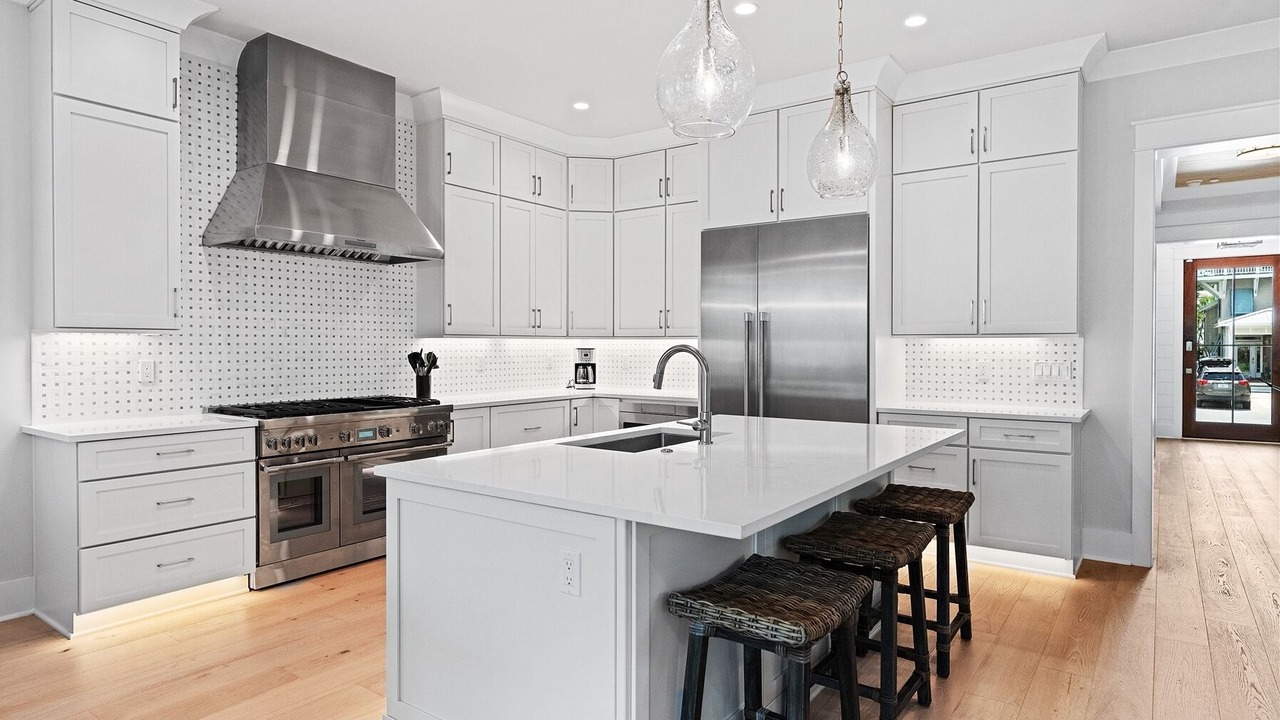 Photo of Kitchen in Village of Sugar Beach