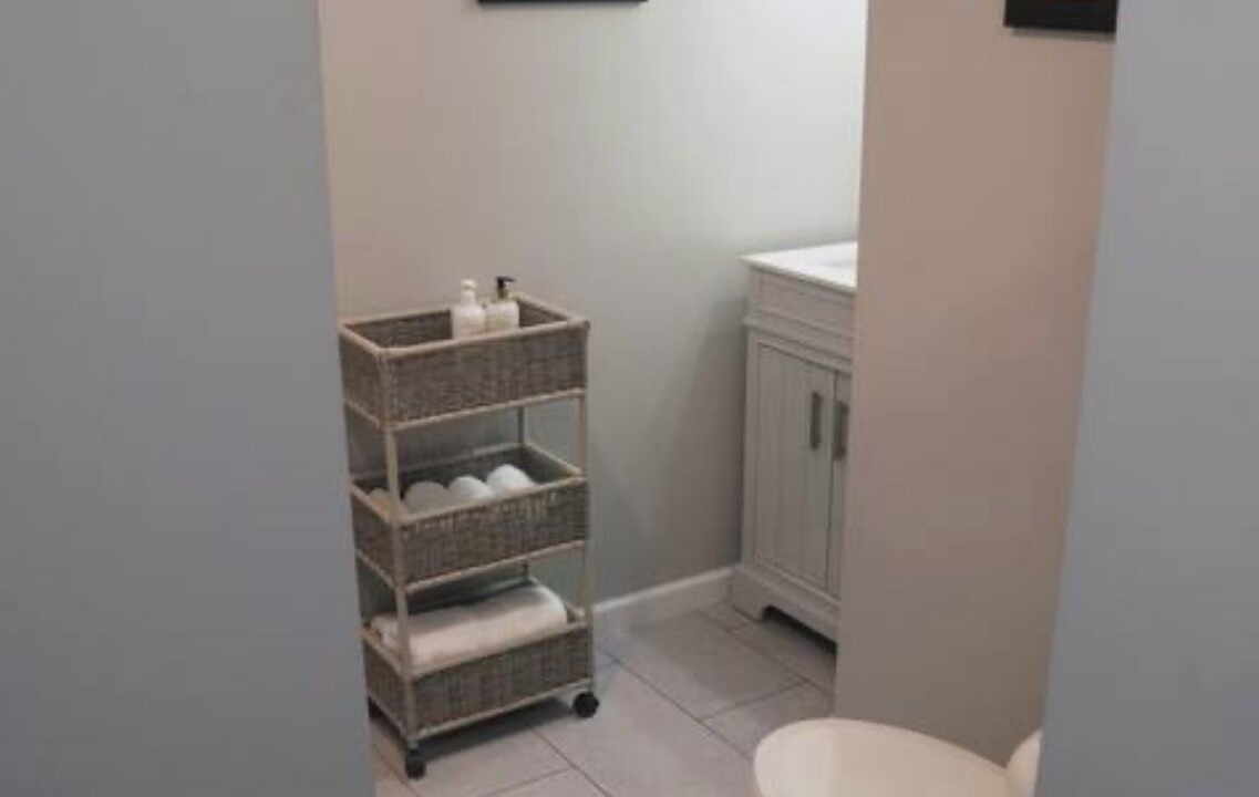 Photo of Bathroom in Laketon