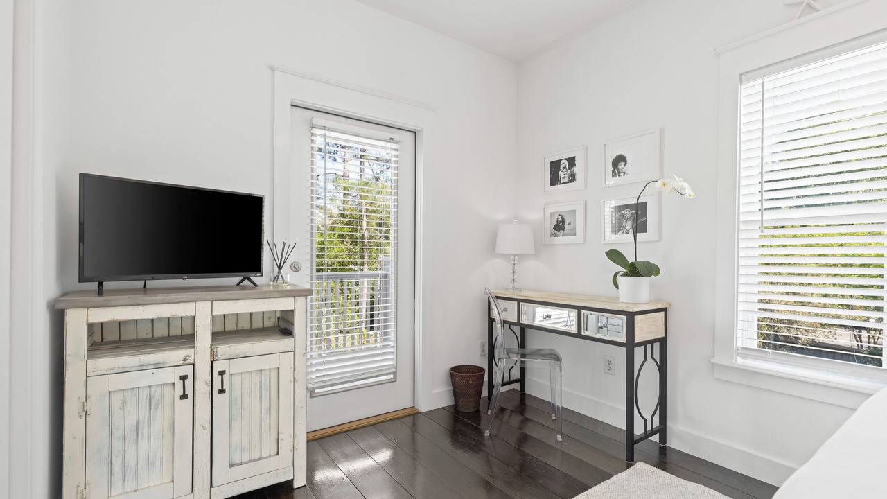 Photo of Bedroom in Seagrove Beach