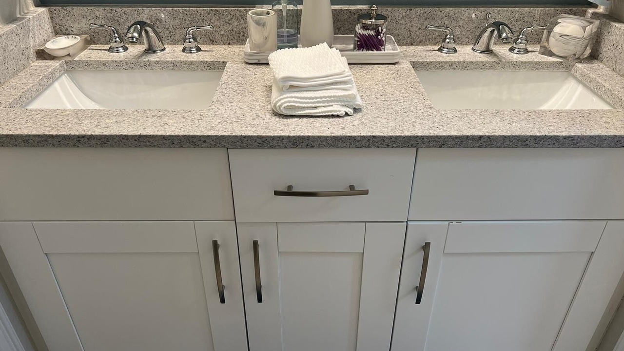 Photo of Bathroom in Egypt Lake-Leto