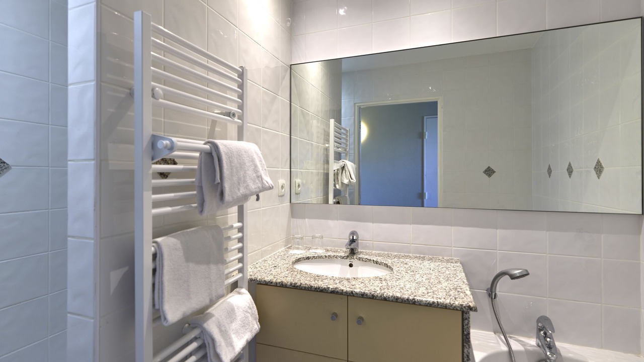 Photo of Bathroom in Saint-Ideuc