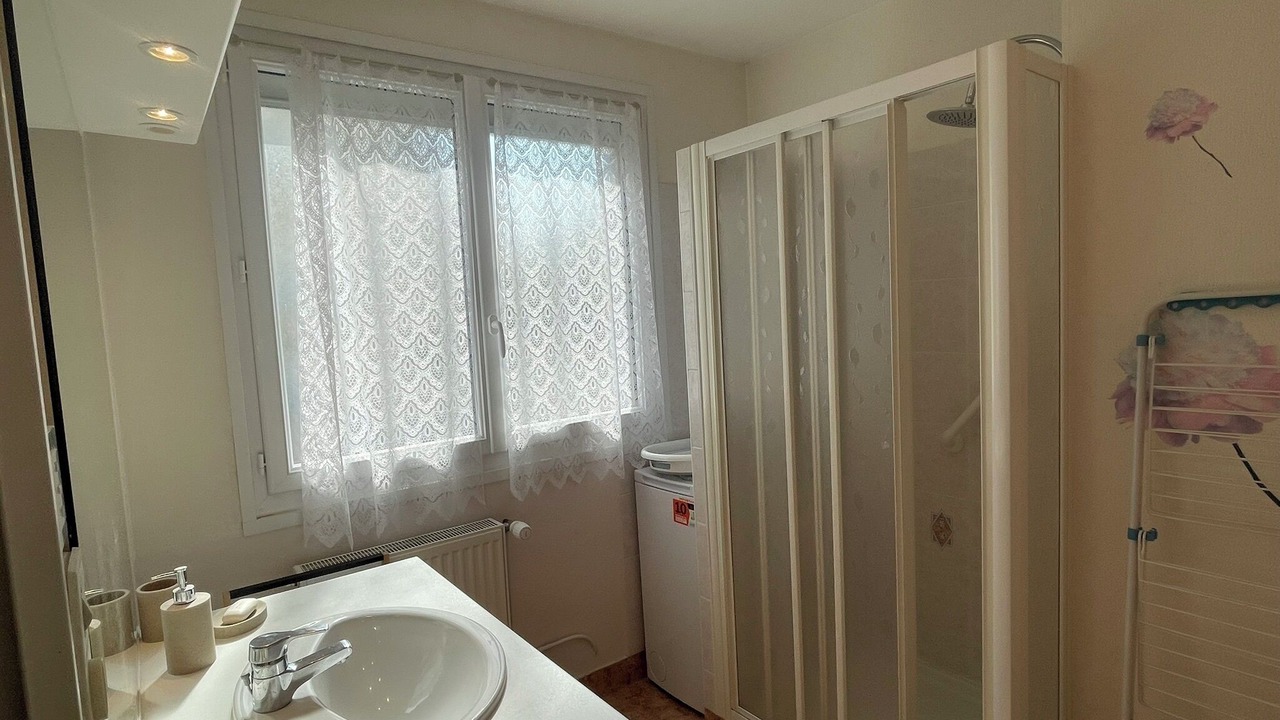 Photo of Bathroom in Concarneau
