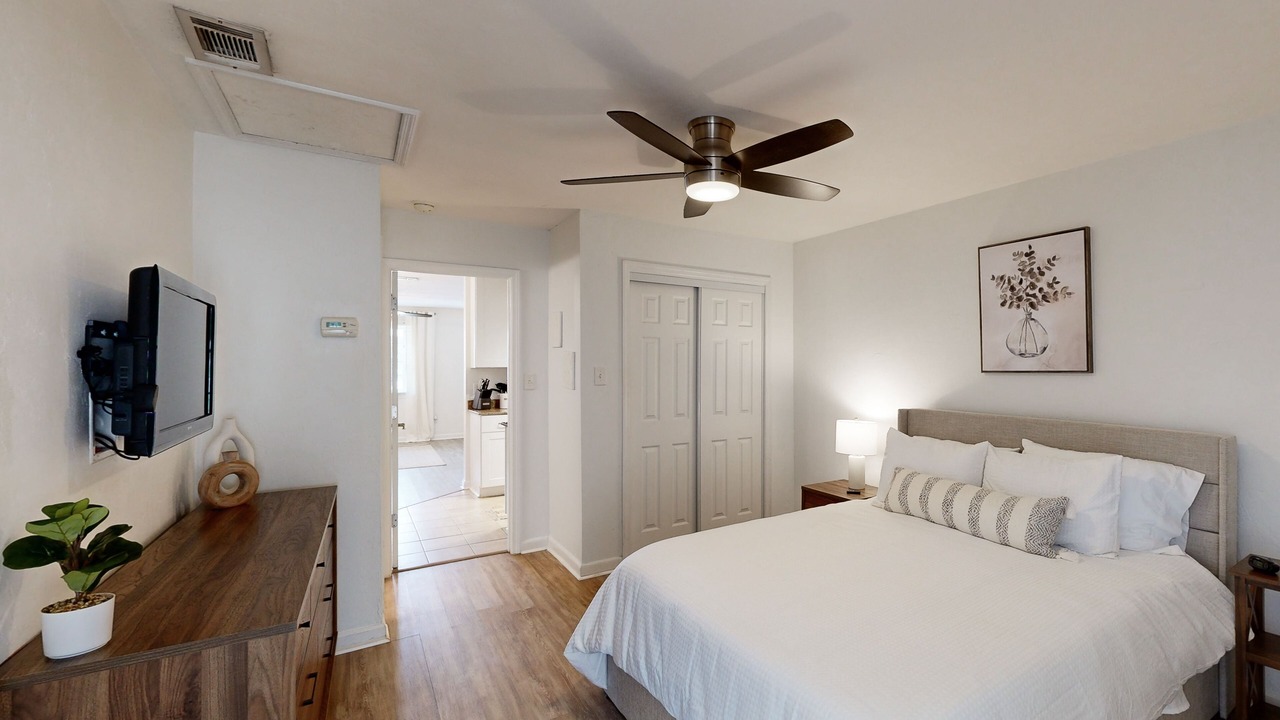 Photo of Bedroom in Tallahassee