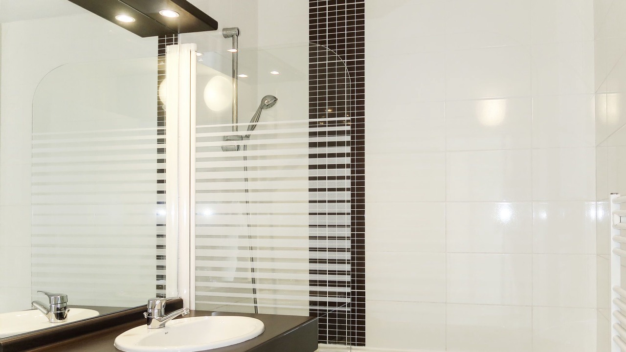 Photo of Bathroom in Sables-d'Or-les-Pins