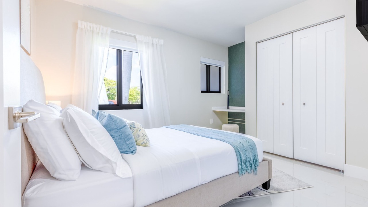 Photo of Bedroom in Cutler Bay