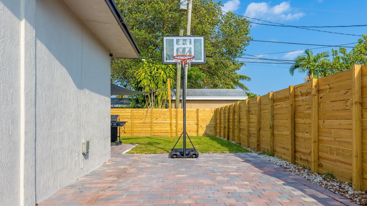 Photo of Outdoor in Cutler Bay