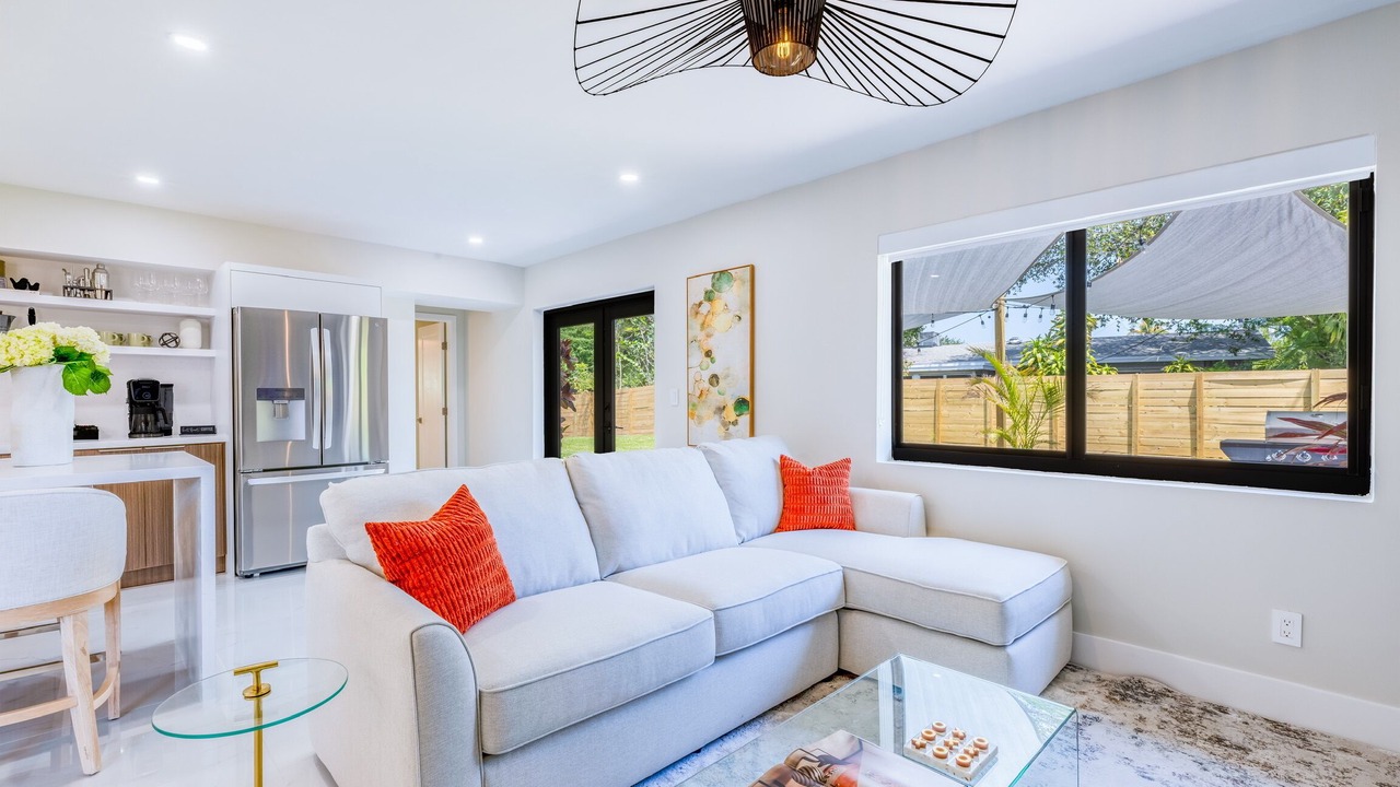 Photo of Livingroom in Cutler Bay