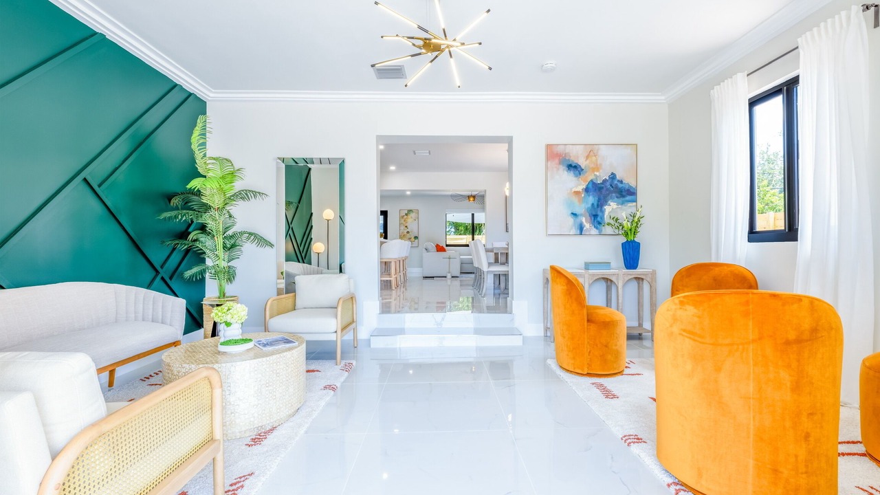 Photo of Livingroom in Cutler Bay