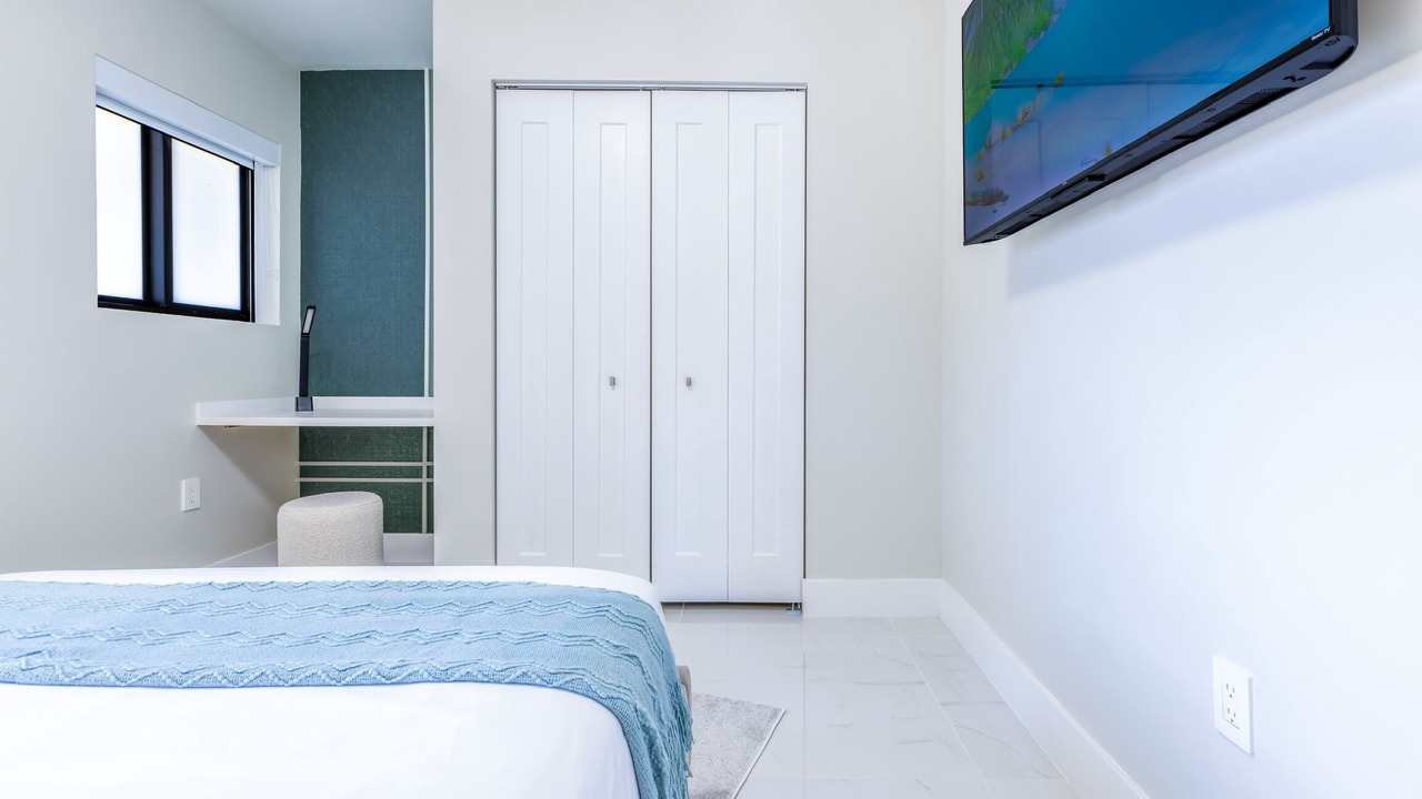 Photo of Bedroom in Cutler Bay