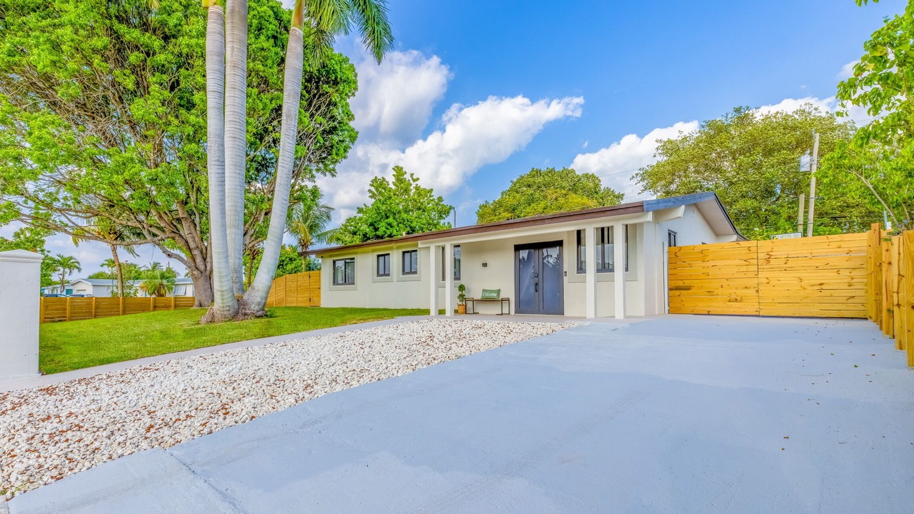 Photo of Outdoor in Cutler Bay