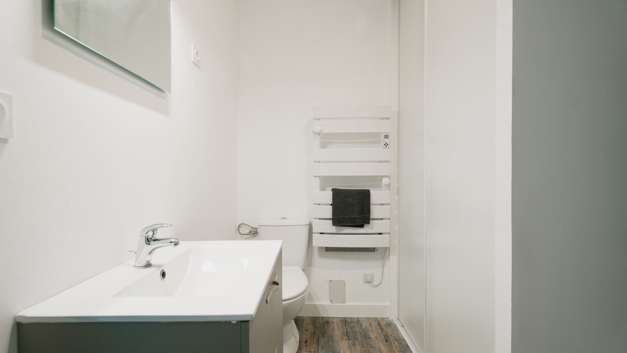 Photo of Bathroom in Saint-Carne