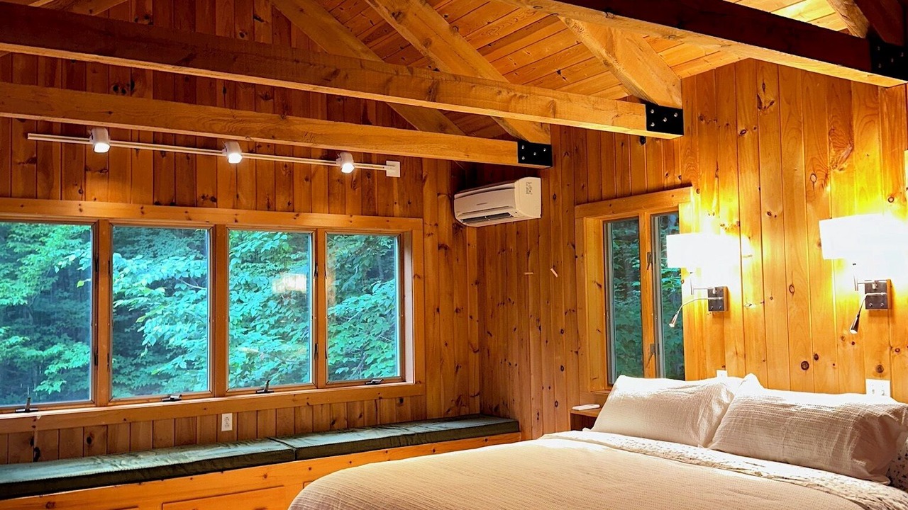 Photo of Bedroom in Lanesborough