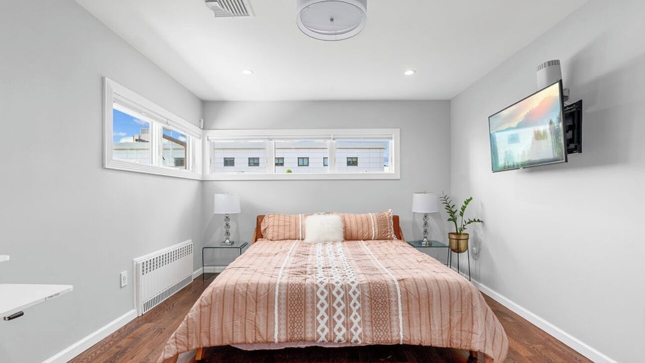 Photo of Bedroom in Queens