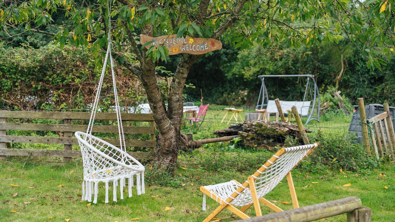 Photo of Outdoor in Broons