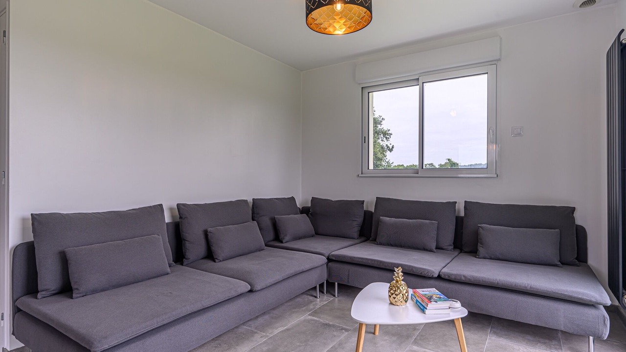 Photo of Livingroom in Theix-Noyalo