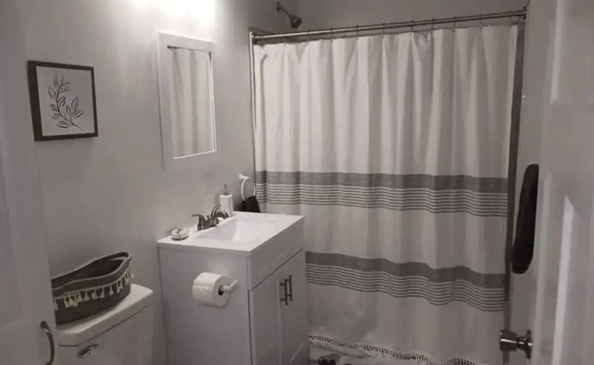 Photo of Bathroom in Columbia City