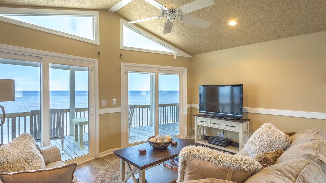 Photo of Bedroom in Alligator Point
