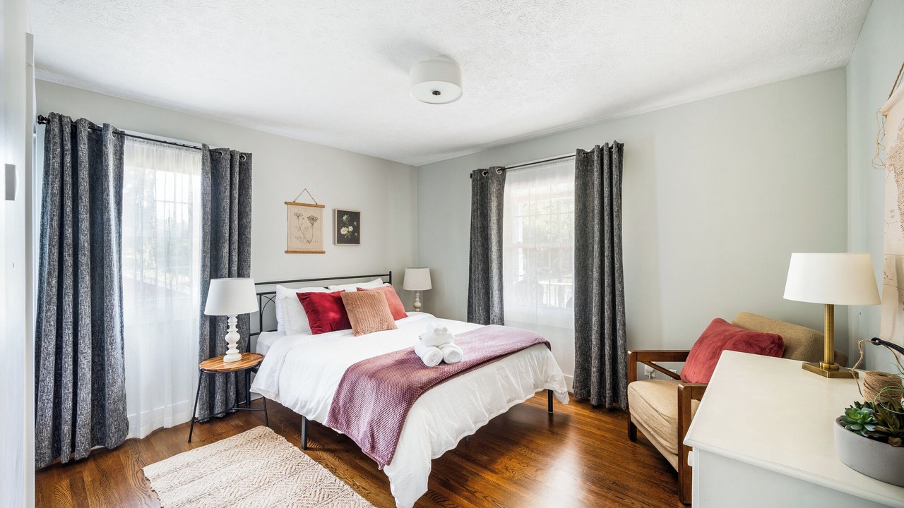 Photo of Bedroom in Lynchburg