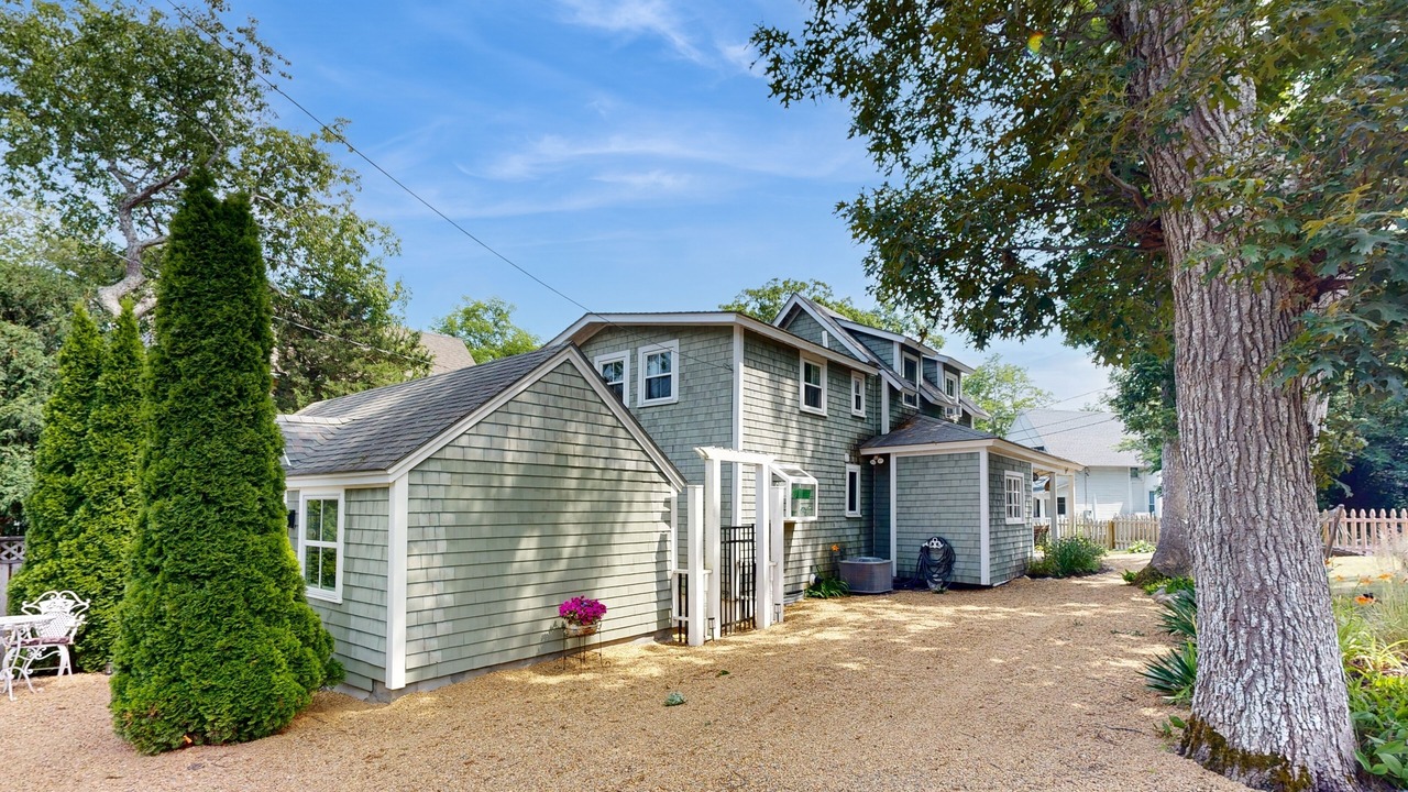 Photo of Outdoor in East Chop