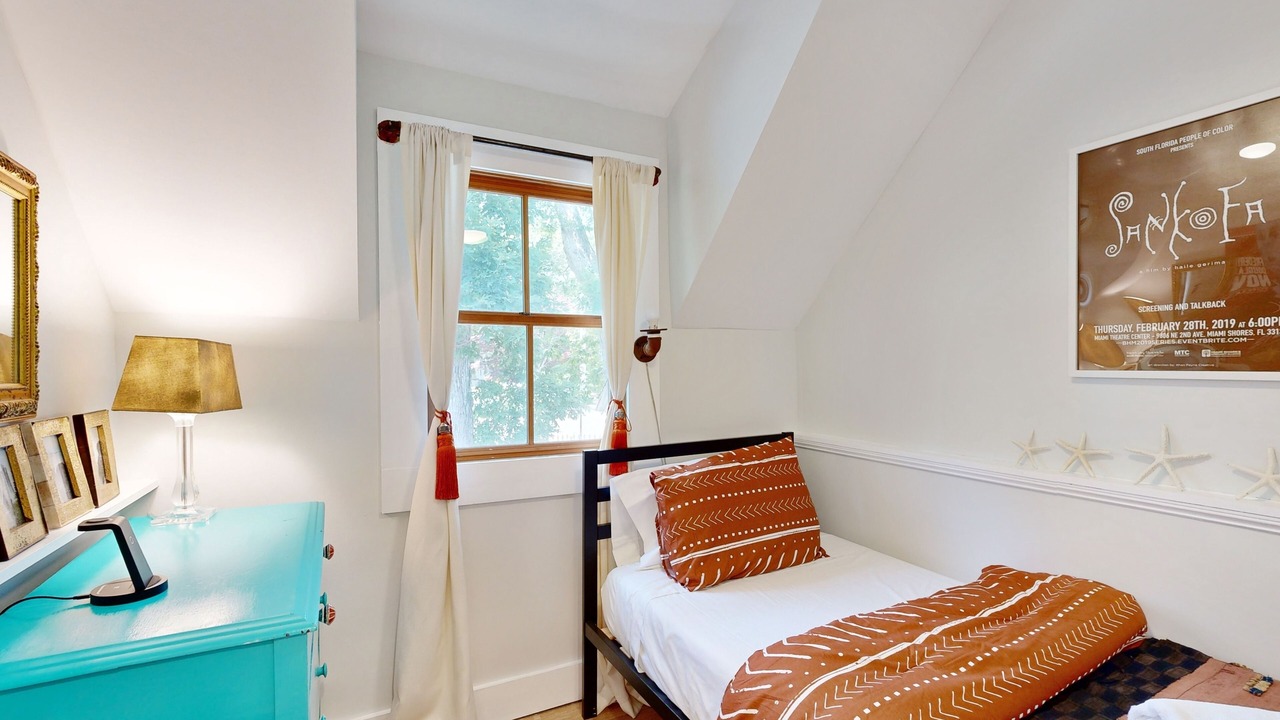 Photo of Bedroom in East Chop