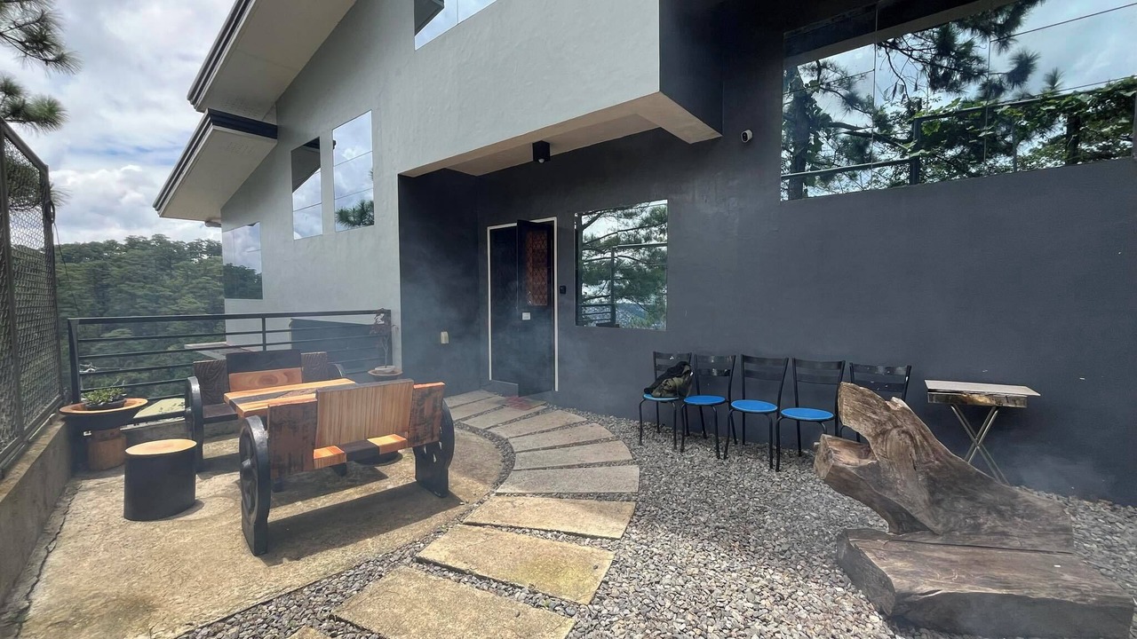 Photo of Patio Balcony in Baguio
