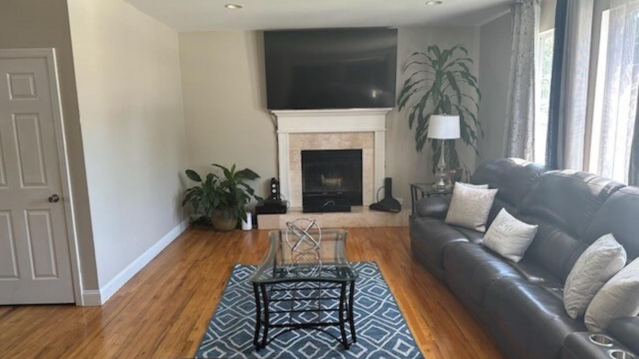 Photo of Livingroom in Ronkonkoma