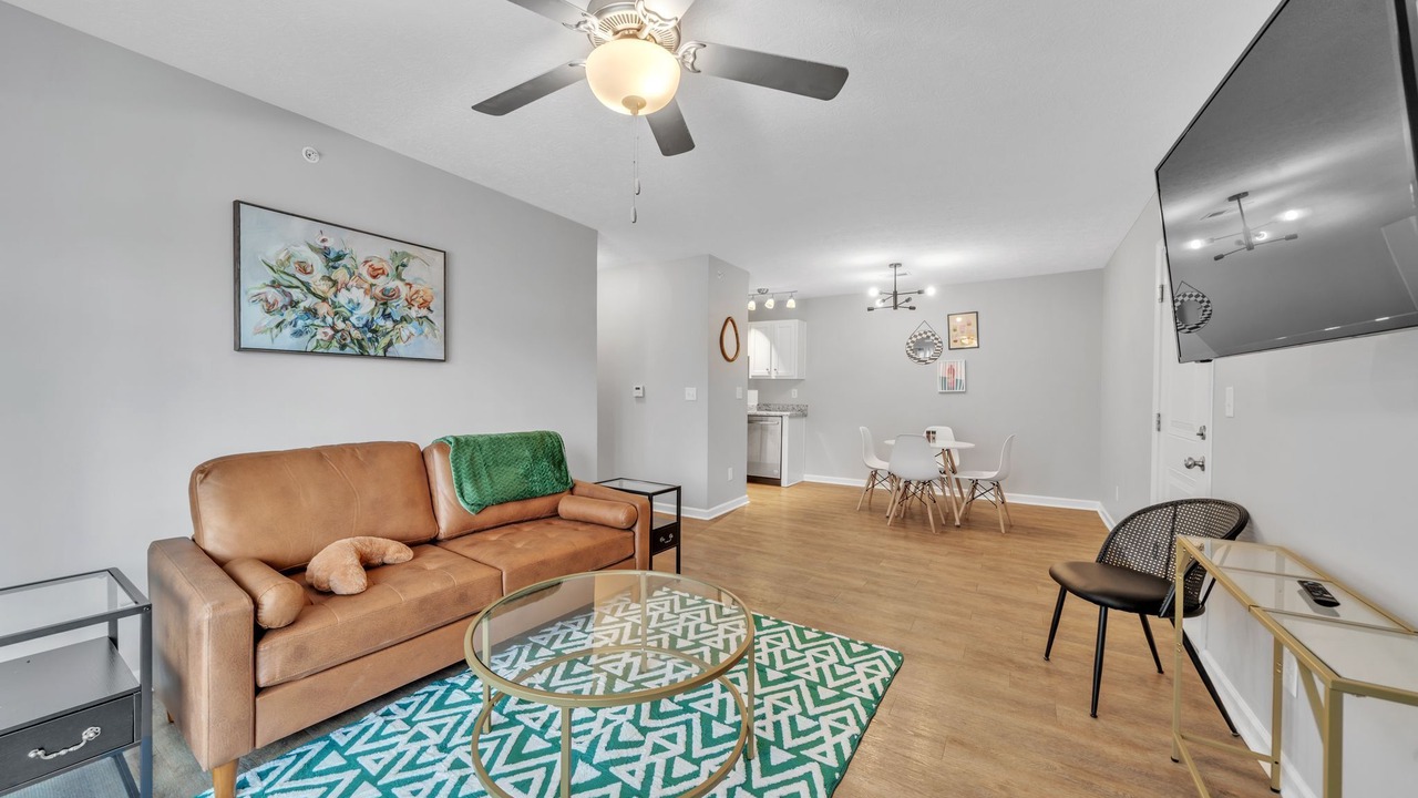Photo of Livingroom in New Albany
