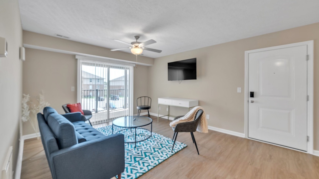 Photo of Livingroom in New Albany